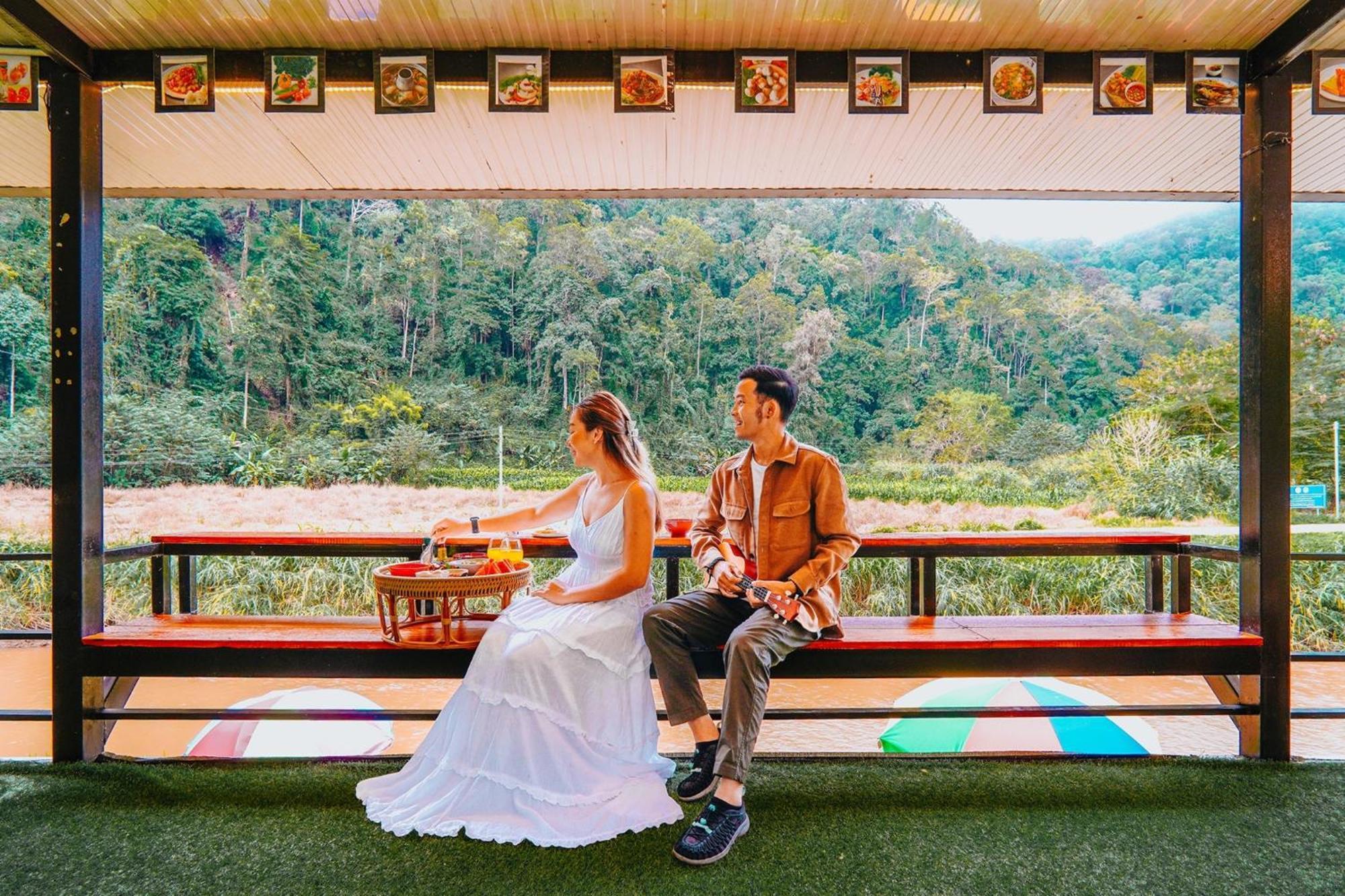 เนเจอร์วัลเล่ย์แคมป์ ปางมะผ้า Hotel Exterior photo